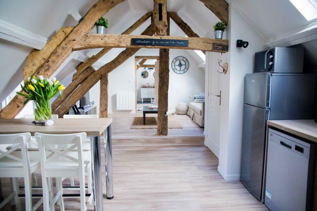 Les Maisons De Charlotte Glanville Eksteriør billede